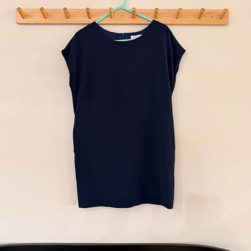 Ovi Navy Shift Dress Cap Sleeve Pockets Minimalist Career Casual Size M